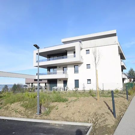 Neuf Moderne Avec Balcon Et Garage A - Fr-1-498-103 דירה אוויאן-לה-באן