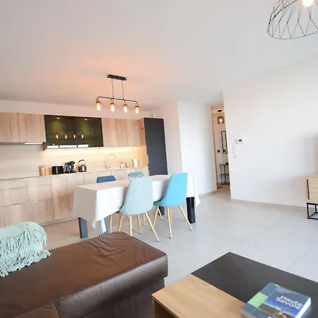 Neuf Moderne Avec Balcon Et Garage A - Fr-1-498-103